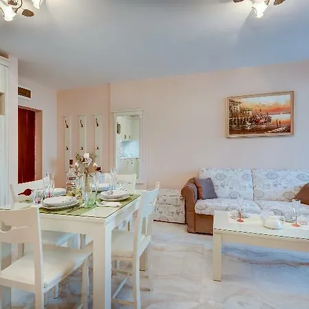 Апартаменты Apartment Sveti Vlas Свети-Влас